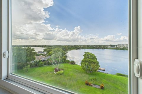 Condo in Winter Haven, Florida, 2 bedrooms  № 1784876 - photo 3