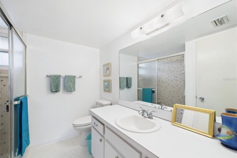 Condo in Winter Haven, Florida, 2 bedrooms  № 1784876 - photo 29