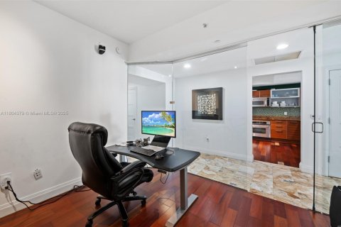 Купить кондоминиум в Авентура, Флорида 2 спальни, 169.45м2, № 2013586 - фото 8