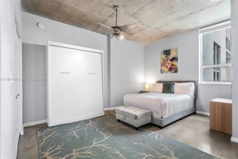 Condominio en venta en Miami, Florida, 1 dormitorio, 68.56 m2 № 2056341 - foto 6