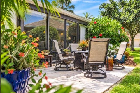 Villa ou maison à vendre à Sarasota, Floride: 2 chambres, 143.81 m2 № 2404765 - photo 15