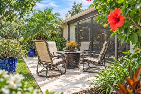 Villa ou maison à vendre à Sarasota, Floride: 2 chambres, 143.81 m2 № 2404765 - photo 16