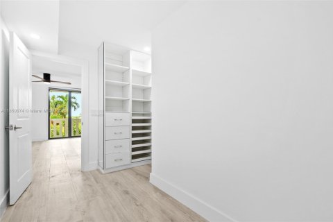Condo in Key Biscayne, Florida, 2 bedrooms  № 1961813 - photo 30