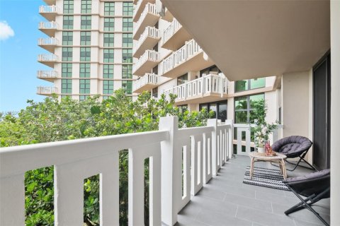 Condo in Key Biscayne, Florida, 2 bedrooms  № 1961813 - photo 14