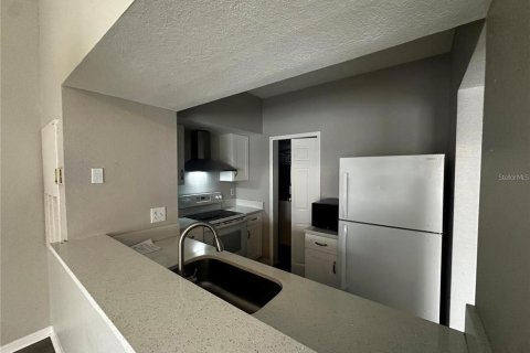 Copropriété à vendre à Orlando, Floride: 2 chambres, 90.95 m2 № 2098836 - photo 4