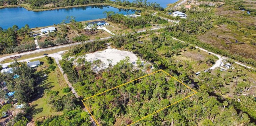 Land in Venice, Florida № 1535898