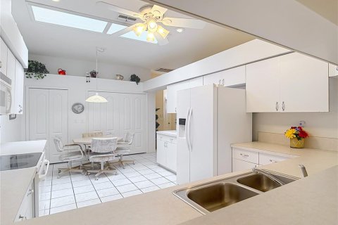 House in Hudson, Florida 2 bedrooms, 123.75 sq.m. № 1799994 - photo 18