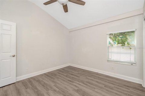 Villa ou maison à vendre à Tampa, Floride: 3 chambres, 90.67 m2 № 2396536 - photo 22