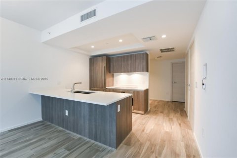 Condominio en venta en Miami, Florida, 1 dormitorio, 78.87 m2 № 1693300 - foto 19
