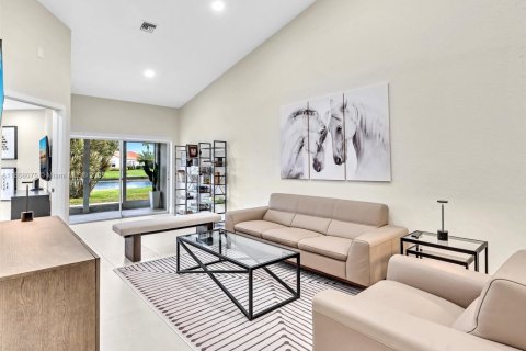 Casa en venta en Delray Beach, Florida, 2 dormitorios, 109.16 m2 № 2039946 - foto 4