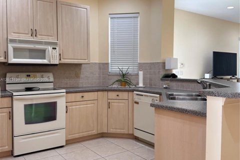 Villa ou maison à louer à St. Lucie, Floride: 3 chambres, 137.68 m2 № 2171125 - photo 18