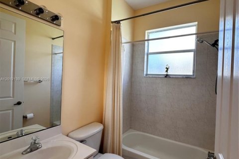 Villa ou maison à louer à St. Lucie, Floride: 3 chambres, 137.68 m2 № 2171125 - photo 21