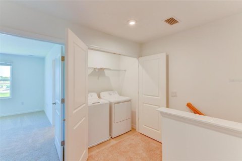 Townhouse in Nokomis, Florida 3 bedrooms, 127.55 sq.m. № 2232032 - photo 27