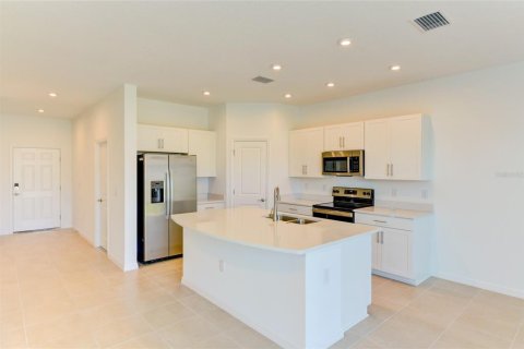Townhouse in Nokomis, Florida 3 bedrooms, 127.55 sq.m. № 2232032 - photo 7