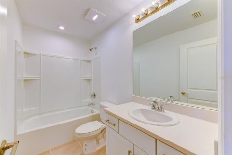 Townhouse in Nokomis, Florida 3 bedrooms, 127.55 sq.m. № 2232032 - photo 21
