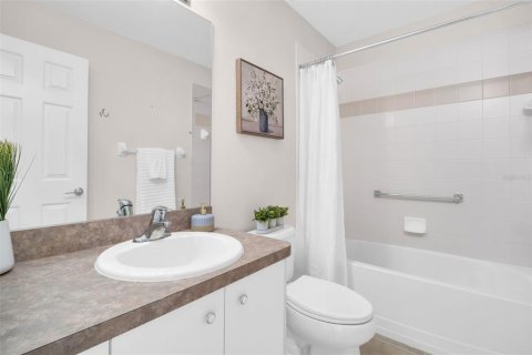House in Trinity, Florida 2 bedrooms, 148.09 sq.m. № 1900059 - photo 28
