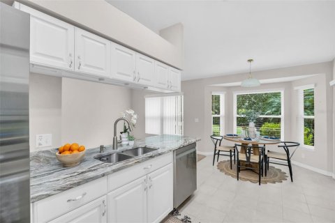 House in Trinity, Florida 2 bedrooms, 148.09 sq.m. № 1900059 - photo 13
