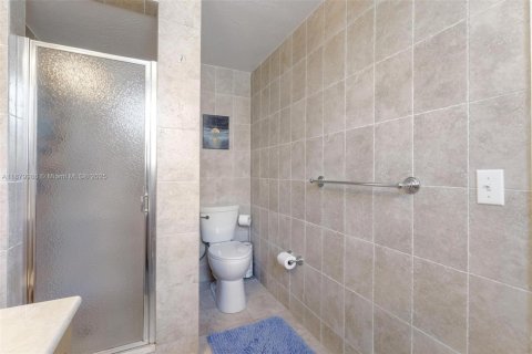 Condominio en alquiler en Bay Harbor Islands, Florida, 2 dormitorios, 101.45 m2 № 1922057 - foto 29