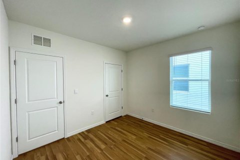 Casa en alquiler en Zephyrhills, Florida, 3 dormitorios, 147.16 m2 № 2150127 - foto 25