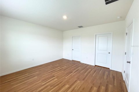 Casa en alquiler en Zephyrhills, Florida, 3 dormitorios, 147.16 m2 № 2150127 - foto 17