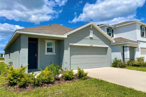 Casa en alquiler en Zephyrhills, Florida, 3 dormitorios, 147.16 m2 № 2150127 - foto 2