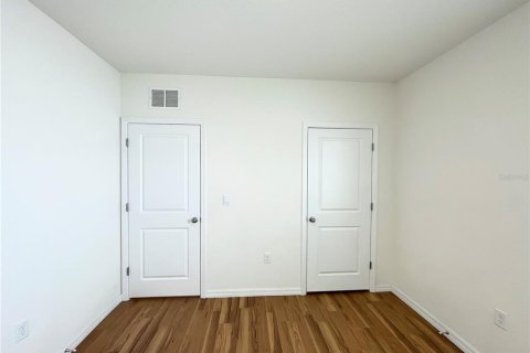 Casa en alquiler en Zephyrhills, Florida, 3 dormitorios, 147.16 m2 № 2150127 - foto 27