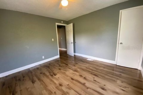 Apartment in Saint Petersburg, Florida 3 bedrooms, 84.17 sq.m. № 2148964 - photo 14