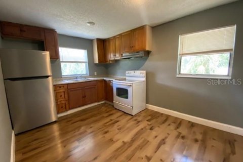 Apartment in Saint Petersburg, Florida 3 bedrooms, 84.17 sq.m. № 2148964 - photo 11