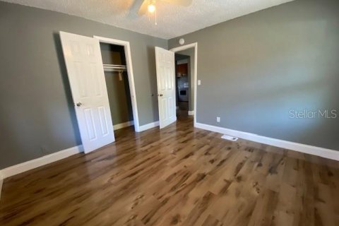 Apartment in Saint Petersburg, Florida 3 bedrooms, 84.17 sq.m. № 2148964 - photo 8