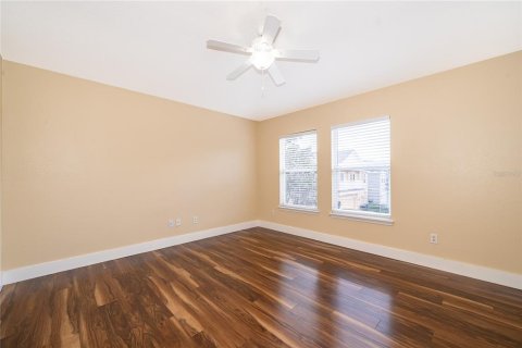 Touwnhouse à louer à Orlando, Floride: 2 chambres, 121.24 m2 № 2111542 - photo 12
