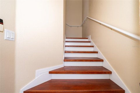 Touwnhouse à louer à Orlando, Floride: 2 chambres, 121.24 m2 № 2111542 - photo 4