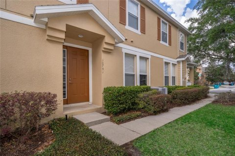 Touwnhouse à louer à Orlando, Floride: 2 chambres, 121.24 m2 № 2111542 - photo 3
