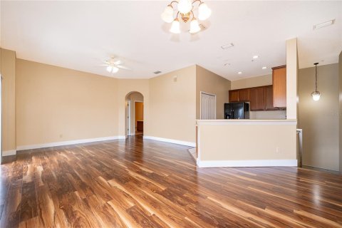 Touwnhouse à louer à Orlando, Floride: 2 chambres, 121.24 m2 № 2111542 - photo 6