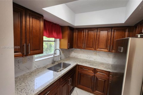 Copropriété à louer à Coral Springs, Floride: 2 chambres № 1993409 - photo 4