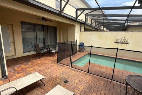 Townhouse in Kissimmee, Florida 4 bedrooms, 195.28 sq.m. № 2146619 - photo 16