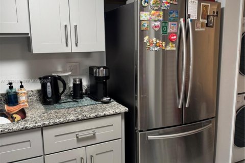 Condominio en venta en Miami, Florida, 2 dormitorios, 110.93 m2 № 1982089 - foto 3