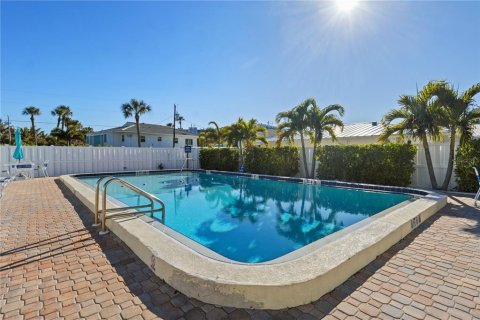Condominio en venta en Holmes Beach, Florida, 2 dormitorios, 114.83 m2 № 2234472 - foto 29
