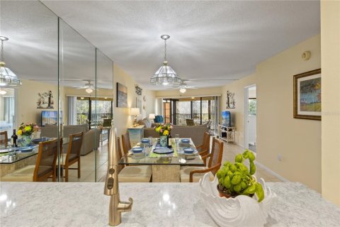 Condominio en venta en Holmes Beach, Florida, 2 dormitorios, 114.83 m2 № 2234472 - foto 14