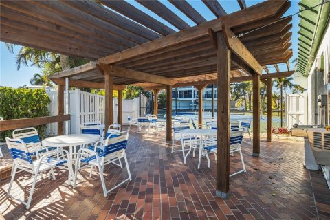 Condominio en venta en Holmes Beach, Florida, 2 dormitorios, 114.83 m2 № 2234472 - foto 30