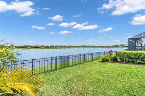 Villa ou maison à louer à Sarasota, Floride: 3 chambres, 146.79 m2 № 2148733 - photo 30