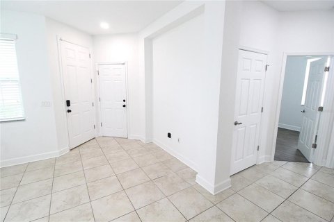 Villa ou maison à louer à Sarasota, Floride: 3 chambres, 146.79 m2 № 2148733 - photo 6