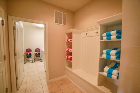 Villa ou maison à vendre à Kissimmee, Floride: 9 chambres, 407.93 m2 № 1685445 - photo 22