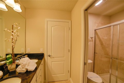 Villa ou maison à vendre à Kissimmee, Floride: 9 chambres, 407.93 m2 № 1685445 - photo 18