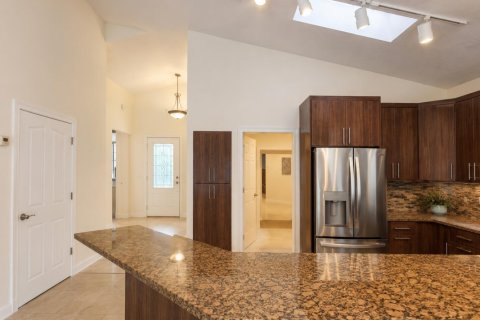 Apartment in Boynton Beach, Florida 3 bedrooms, 128.11 sq.m. № 2261307 - photo 16