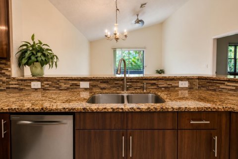 Apartment in Boynton Beach, Florida 3 bedrooms, 128.11 sq.m. № 2261307 - photo 11
