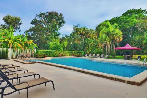 Apartment in Boynton Beach, Florida 3 bedrooms, 128.11 sq.m. № 2261307 - photo 12