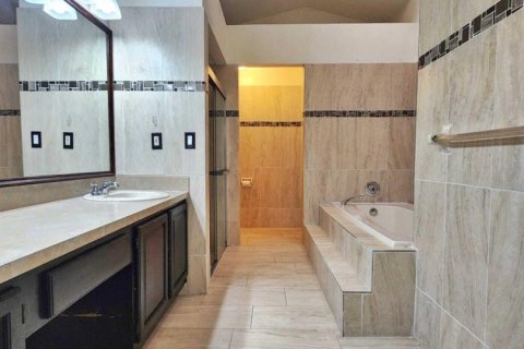 Apartment in Boynton Beach, Florida 3 bedrooms, 128.11 sq.m. № 2261307 - photo 24