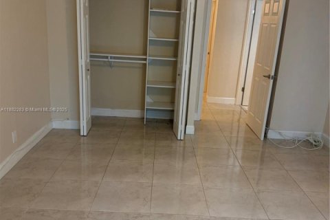 Condo in Aventura, Florida, 3 bedrooms  № 1929468 - photo 14