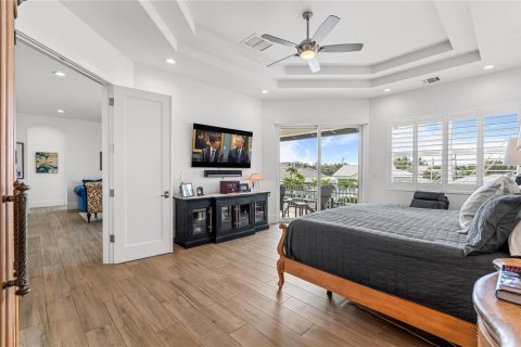 House in Deerfield Beach, Florida 6 bedrooms, 418.8 sq.m. № 2082007 - photo 25