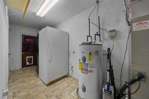 House in Bushnell, Florida 3 bedrooms, 174.93 sq.m. № 1658317 - photo 20